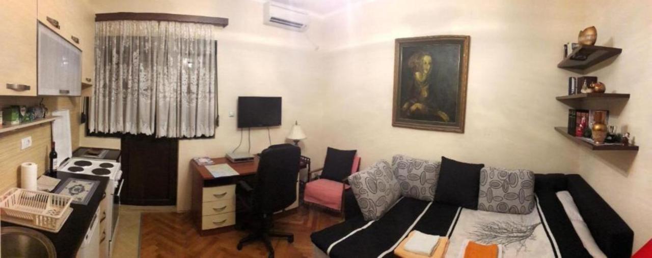 Center Lux Apartment Подгорица Экстерьер фото